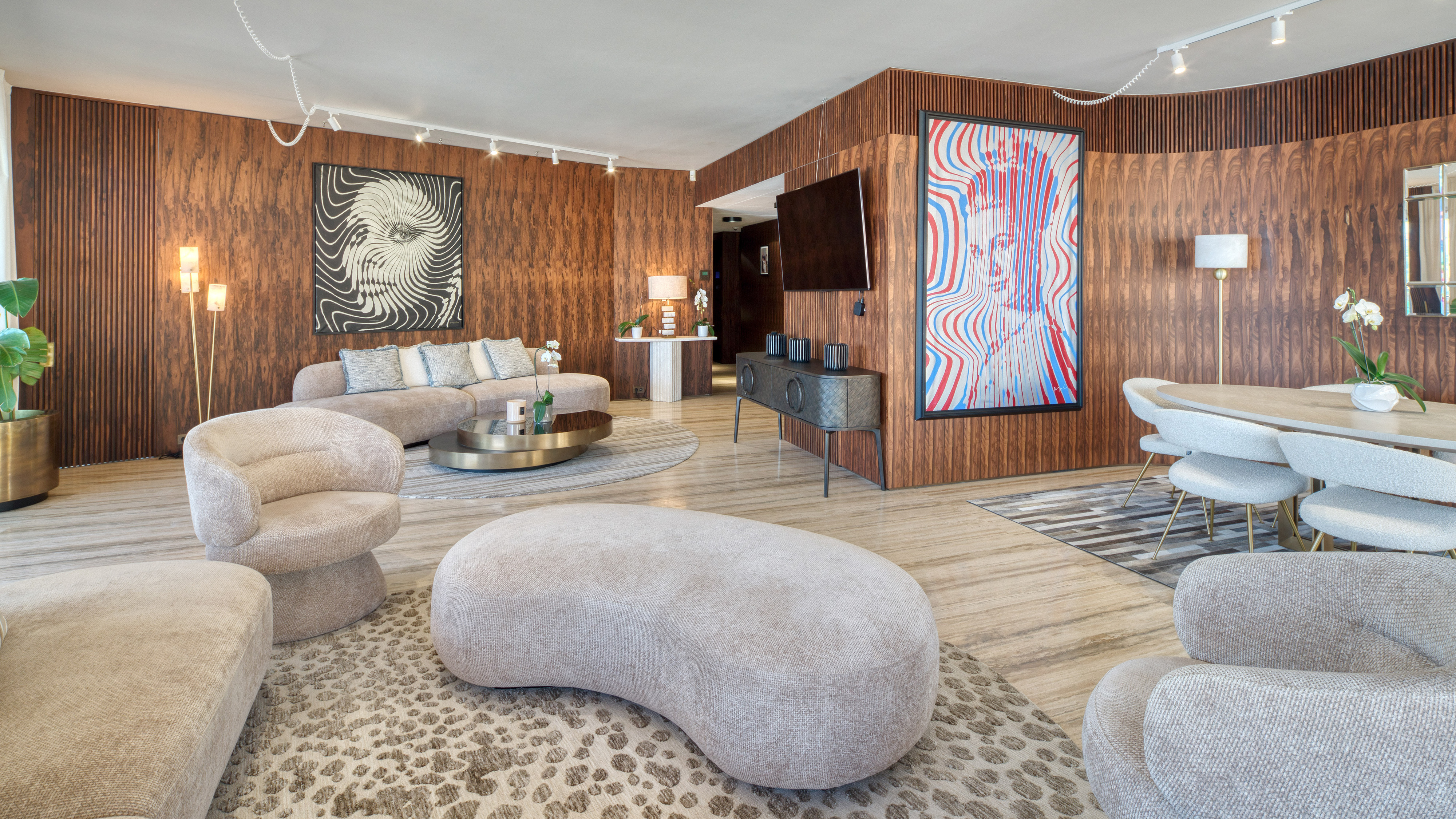 Un panorama mitico del circuito e del porto