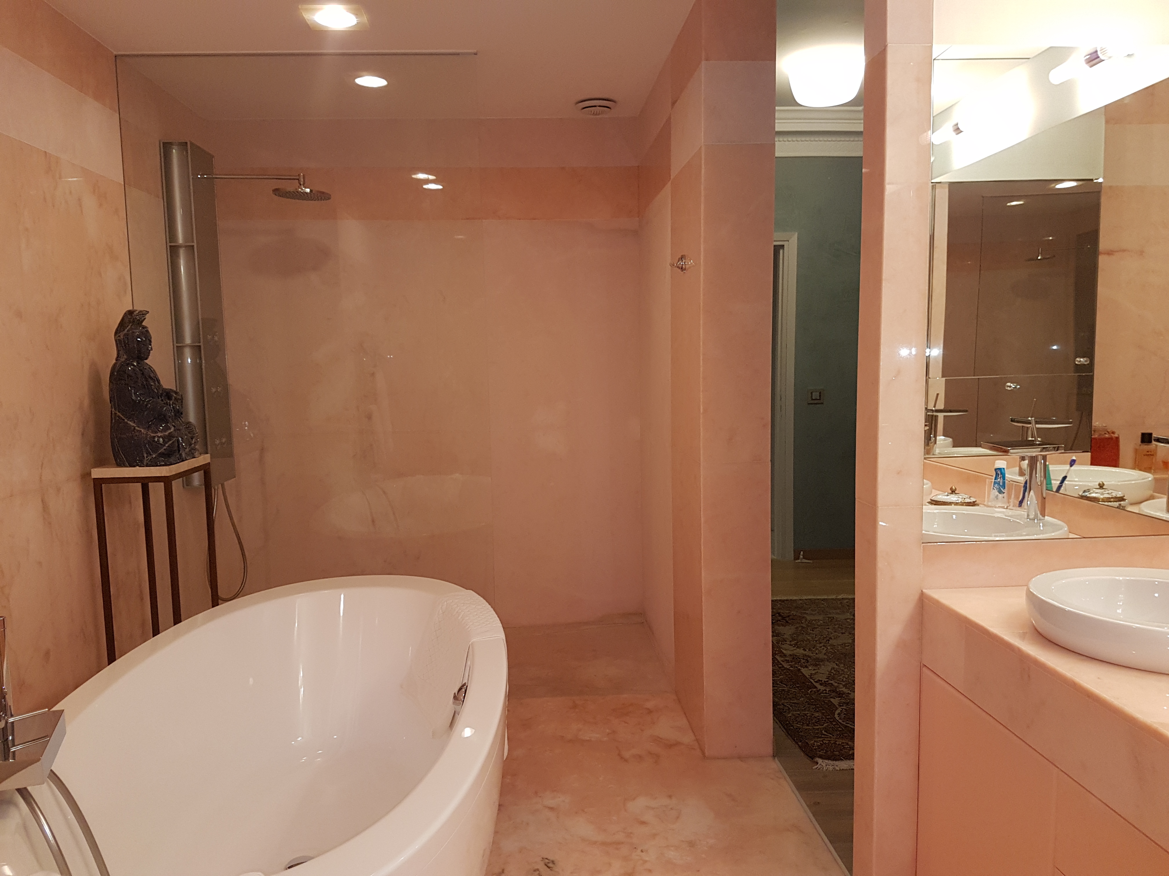 Résidence d’Exception à Fontvieille – Appartement de Prestige avec Vue Mer Panoramique