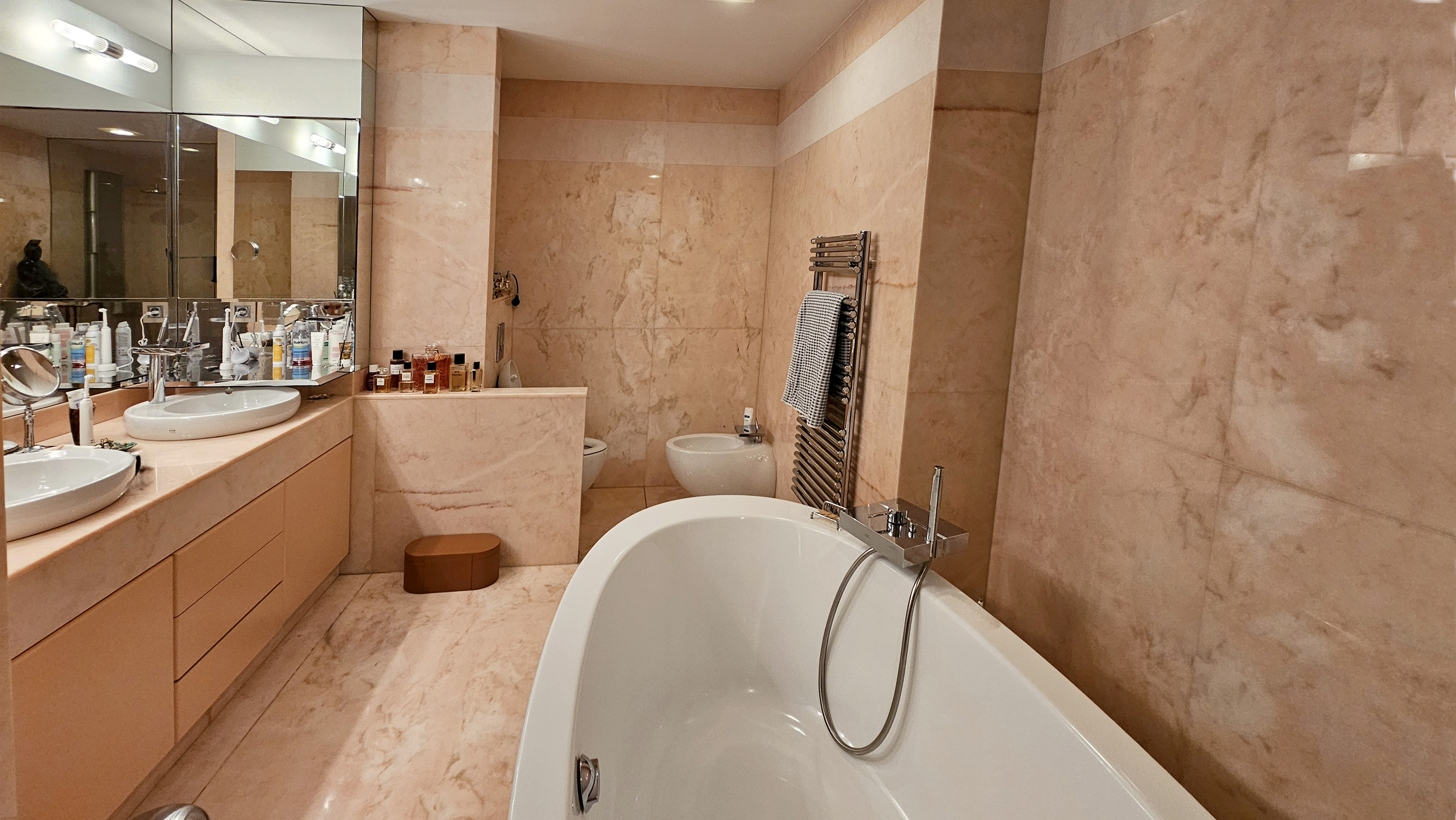 Résidence d’Exception à Fontvieille – Appartement de Prestige avec Vue Mer Panoramique